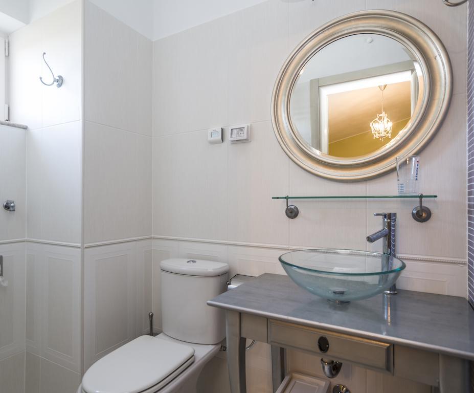 Apartments & Rooms Buoni Amici Murine Chambre photo