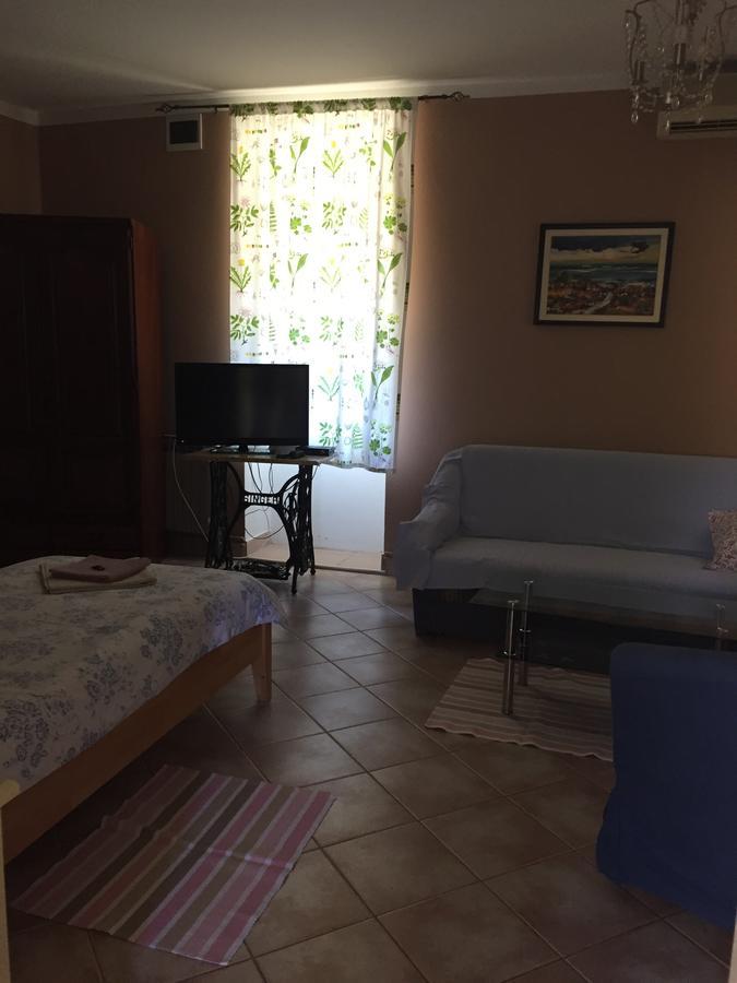 Apartments & Rooms Buoni Amici Murine Extérieur photo